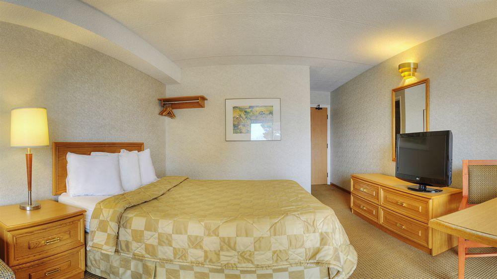 Comfort Inn Owen Sound Exterior photo